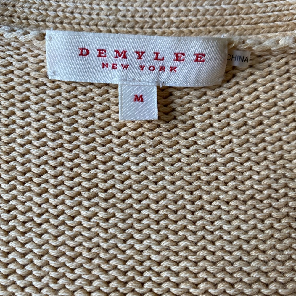 Elegant Tan Women's Cardigan - Picture 3 of 7